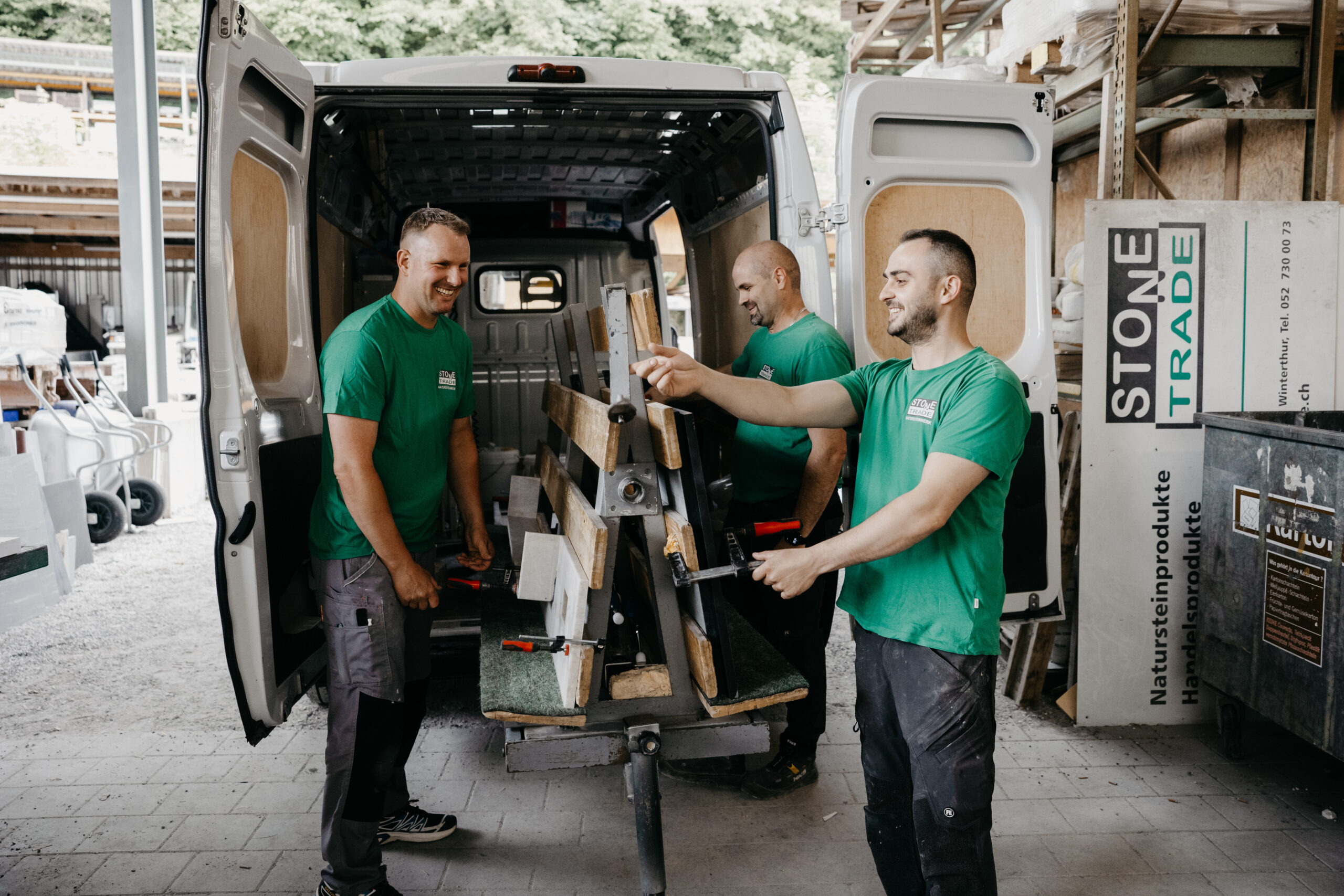 Montage-stone-trade-küche