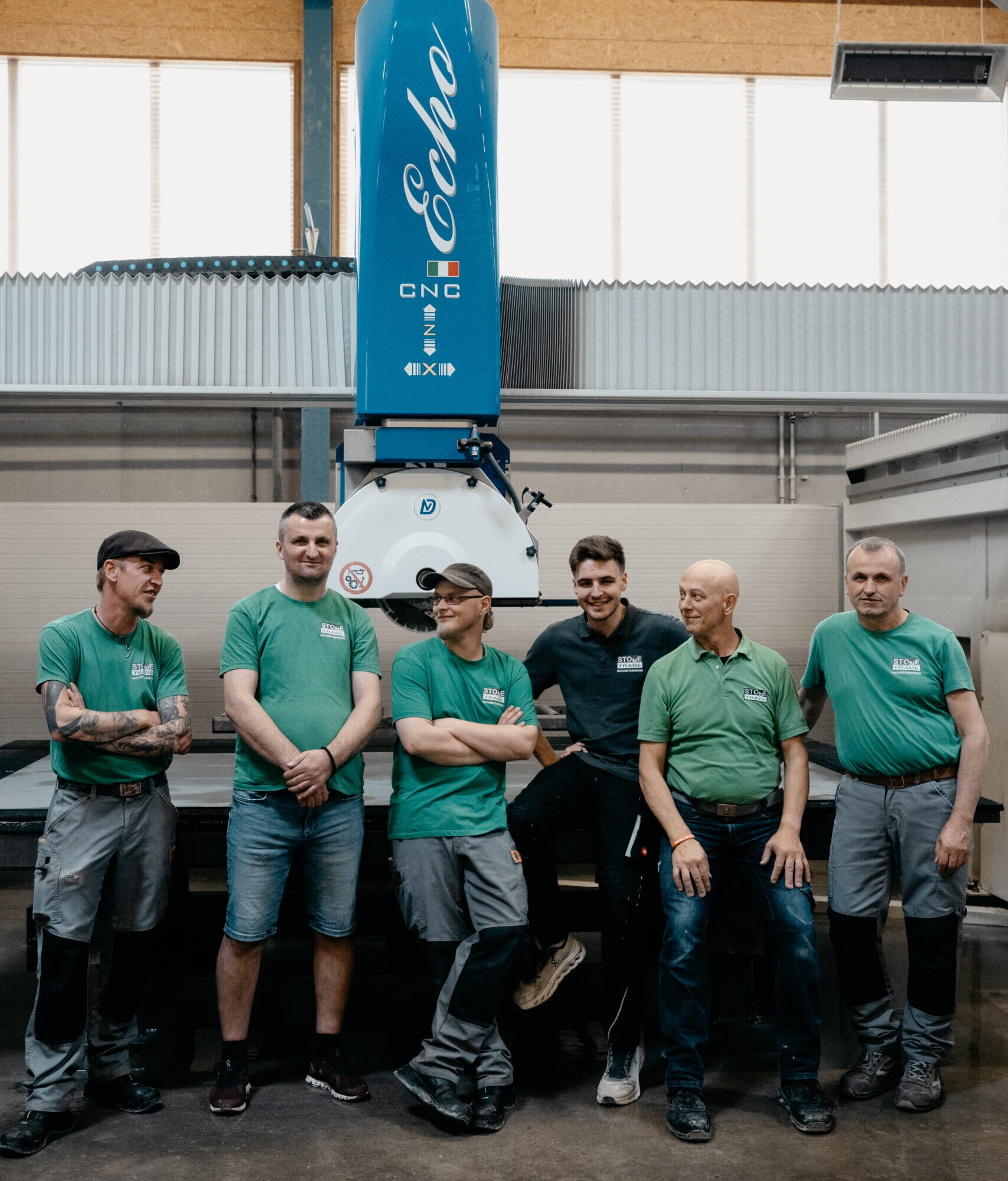 Lieferung-Stonetrade-auto